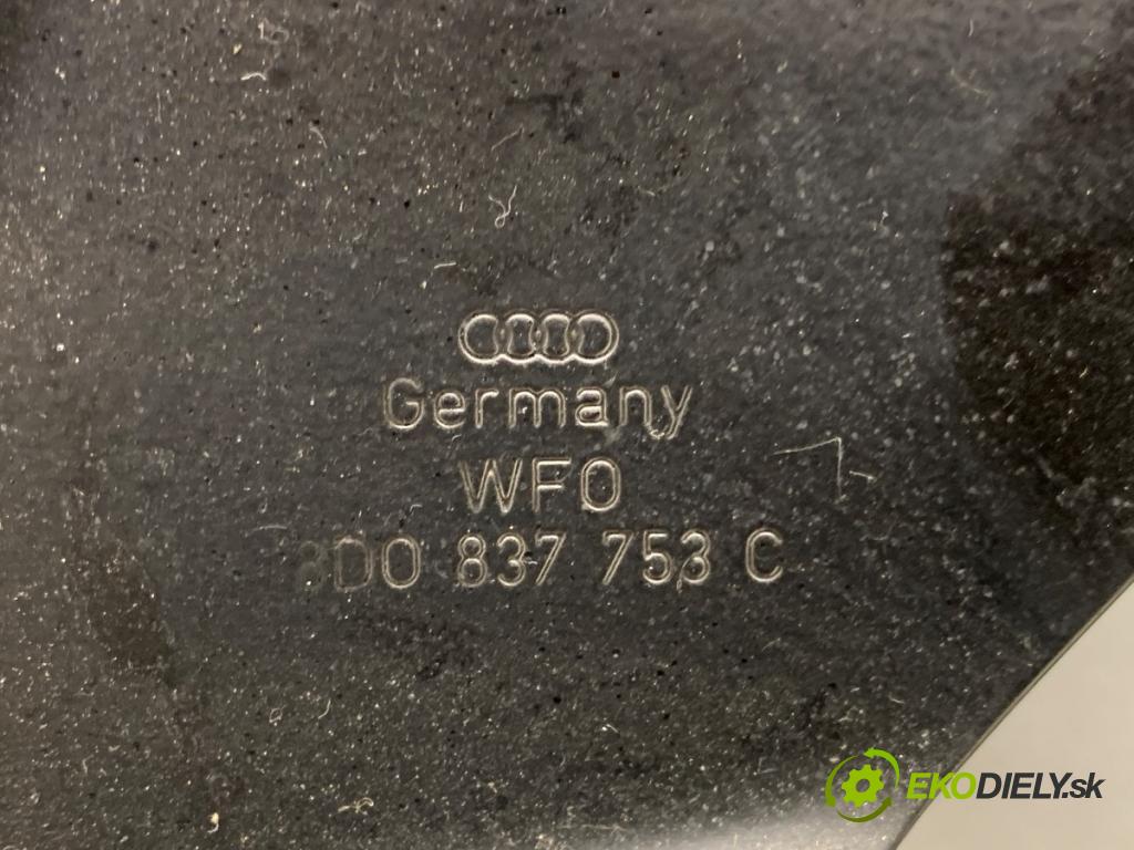 AUDI A4 B5 Kombi 2000 85 kW 1.9 TDI 1896 Mechanizmus okna ľavy predný 8D0837753C
