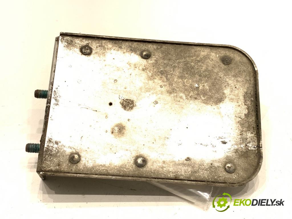 AUDI A4 B5 Kombi 2000 85 kW 1.9 TDI 1896 Modul ventilátora 8D0959493A