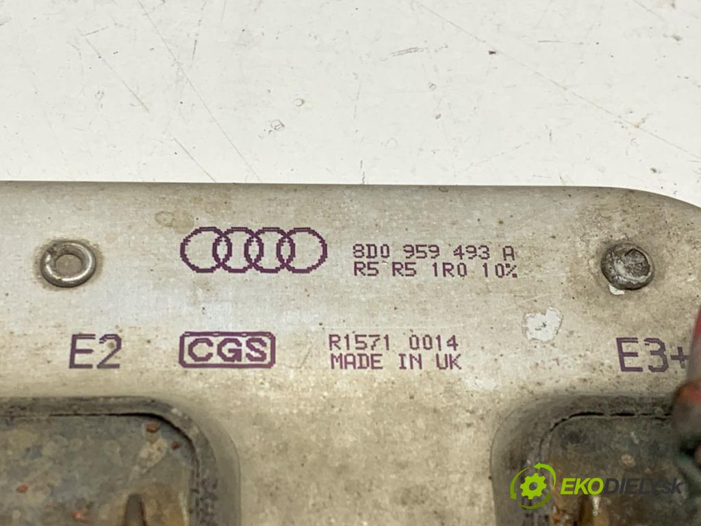 AUDI A4 B5 Kombi 2000 85 kW 1.9 TDI 1896 Modul ventilátora 8D0959493A