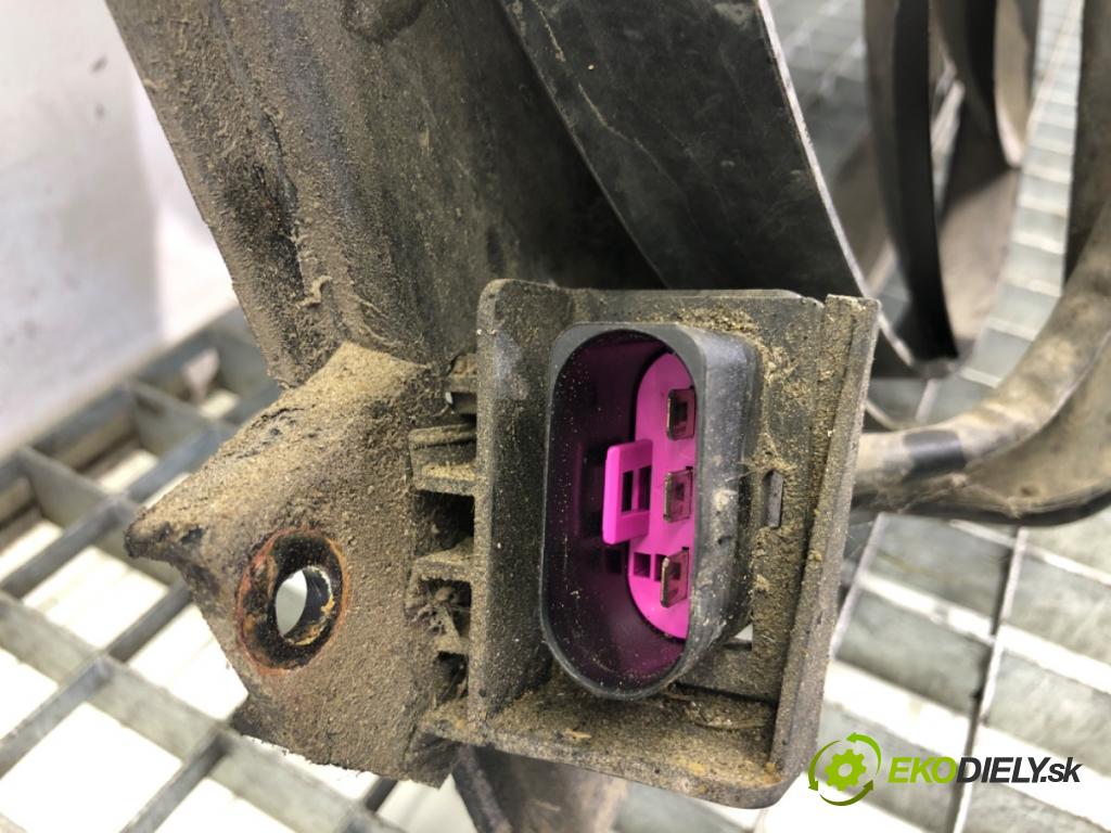 VW POLO IV 9N liftback 2006 55 kW 1.4 16V 1390 Ventilátor chladiča 6Q0121207 (Ventilátor)