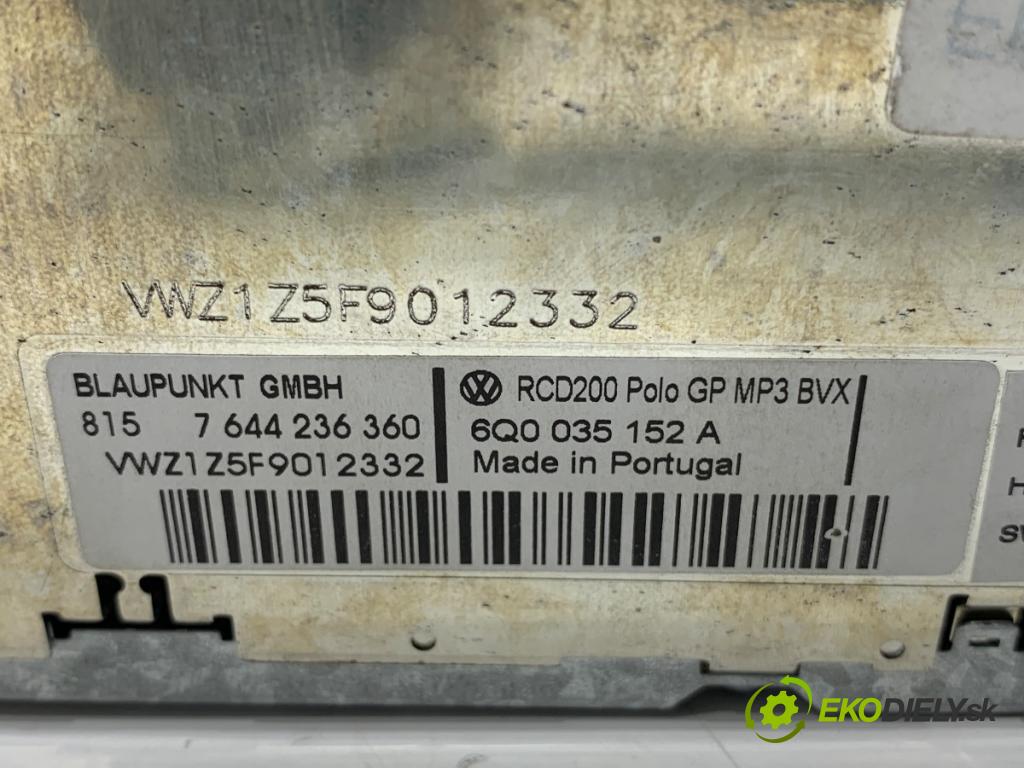 VW POLO IV 9N liftback 2006 55 kW 1.4 16V 1390 RADIO 6Q0035152A (Audio zariadenie)