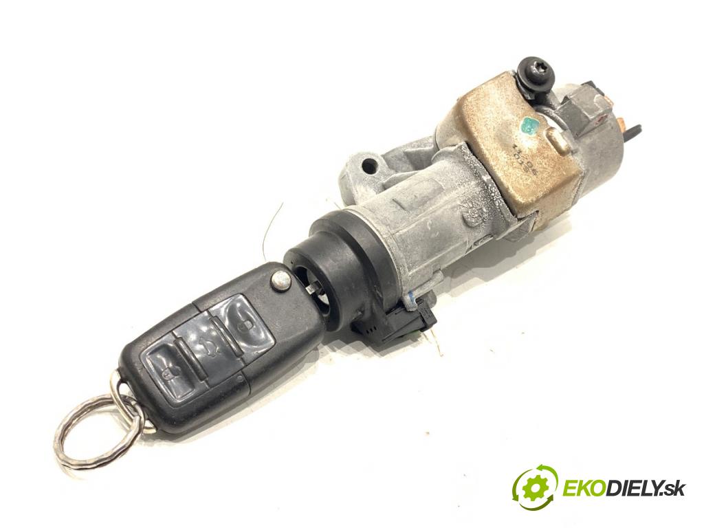 VW POLO IV 9N liftback 2006 55 kW 1.4 16V 1390 spinačka 4B0905851N (Spínacia skrinka)