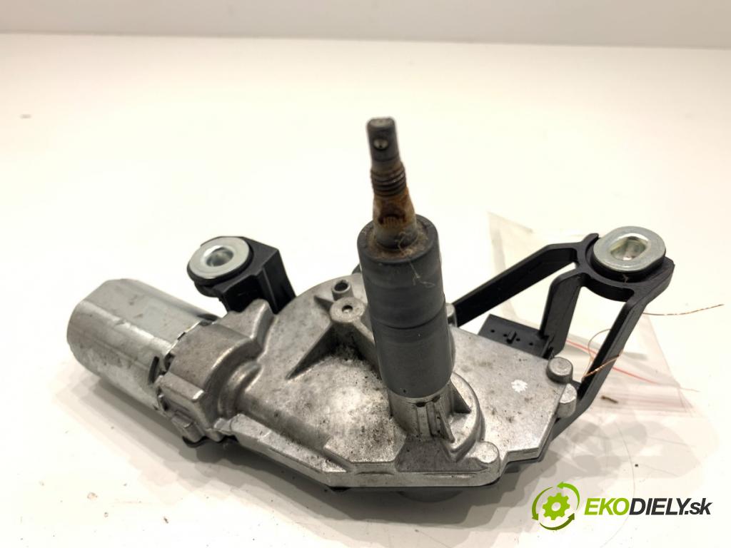VW POLO IV 9N liftback 2006 55 kW 1.4 16V 1390 Motor stieračov zad 6Q6955711C
