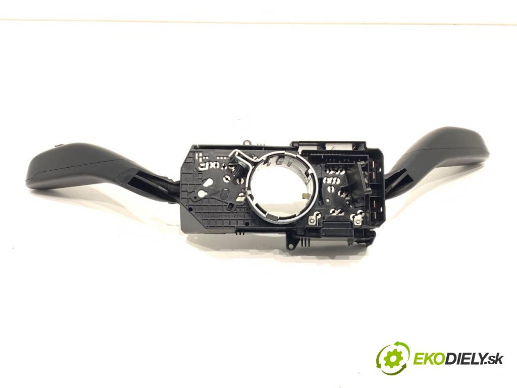 VW POLO IV 9N liftback 2006 55 kW 1.4 16V 1390 Prepínač kombinovaný 6Q0953503CE (Prepínacie páčky pod volantom)