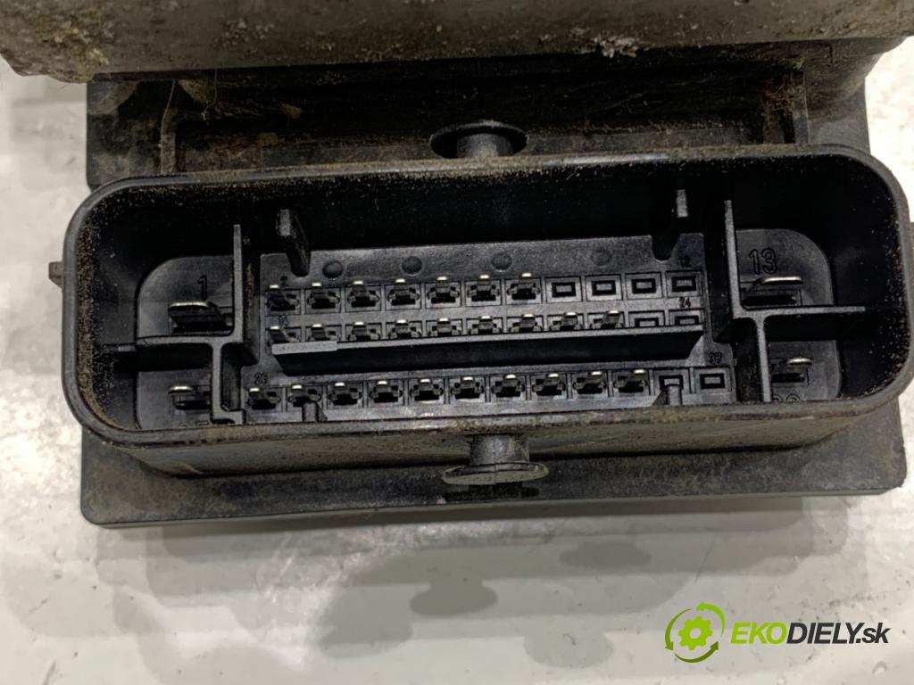 VW POLO IV 9N liftback 2006 55 kW 1.4 16V 1390 Pumpa ABS 6Q0907379AF (Pumpa ABS)