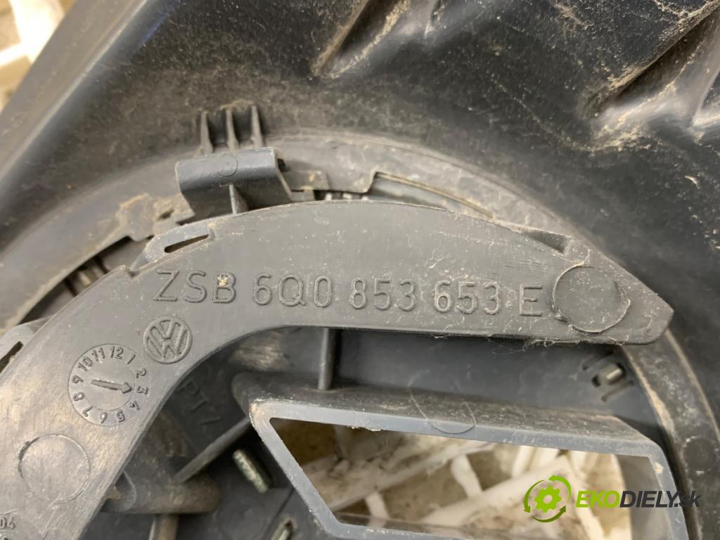 VW POLO IV 9N liftback 2006 55 kW 1.4 16V 1390 mřížka maska 6Q0853653E (Přední mřížka (maska chladiče))