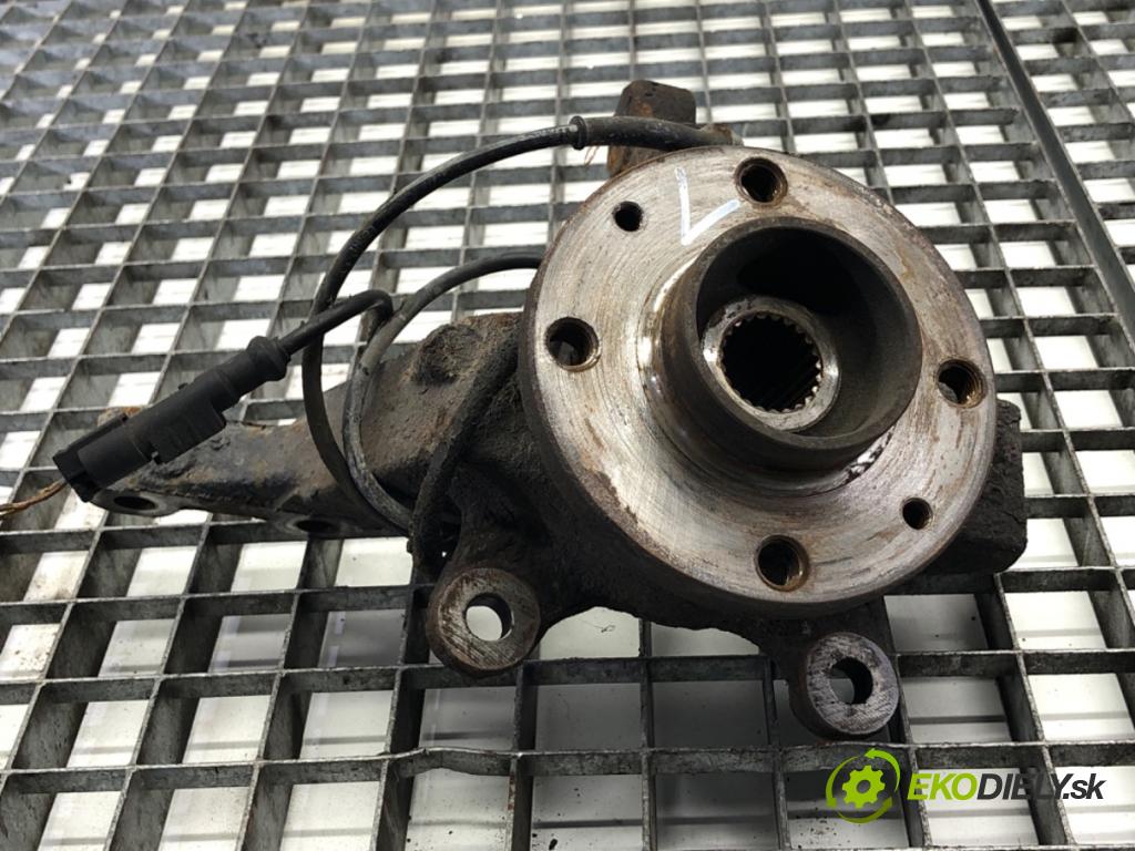 NISSAN MICRA K12 liftback 2003 59 kW 1.2 16V 1240 náboj ľavy predný