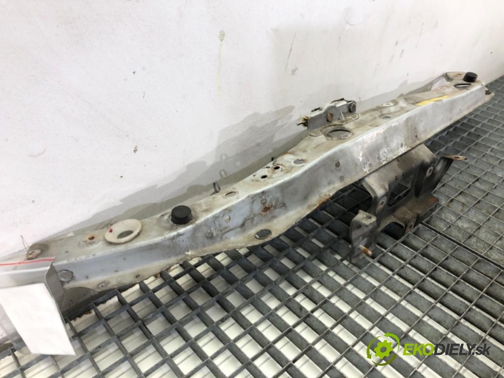 NISSAN MICRA K12 liftback 2003 59 kW 1.2 16V 1240 výztuha horní  (Výztuha)