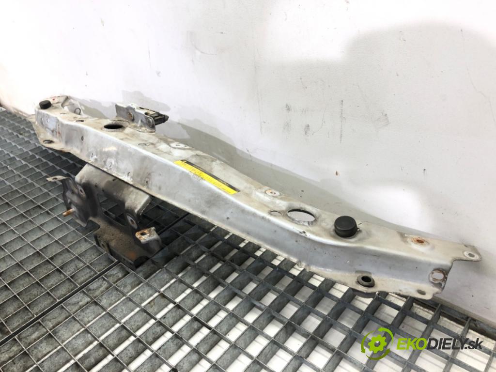 NISSAN MICRA K12 liftback 2003 59 kW 1.2 16V 1240 výztuha horní  (Výztuha)