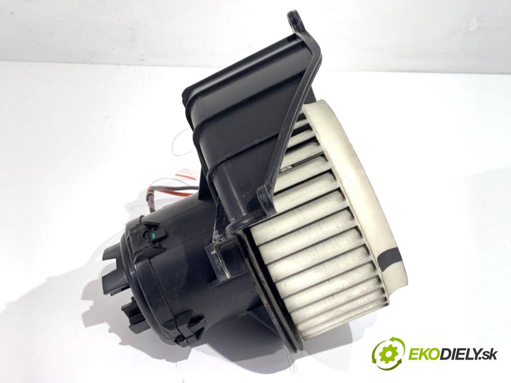 OPEL ASTRA H liftback 2007 66 kW 1.3 CDTI (L48) 1248 ventilátor kúrenia