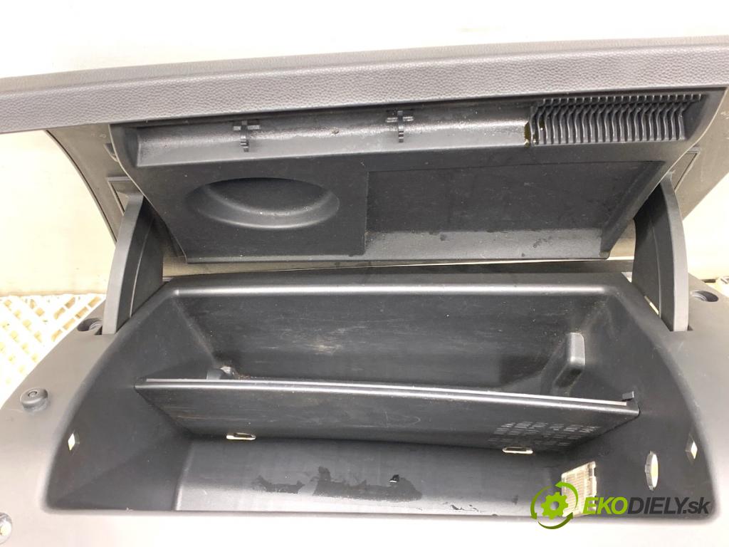 OPEL ASTRA H liftback 2007 66 kW 1.3 CDTI (L48) 1248 Priehradka, kastlík spolujazdca 13191459 (Priehradka (kastlík))