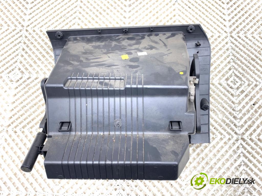 OPEL ASTRA H liftback 2007 66 kW 1.3 CDTI (L48) 1248 Priehradka, kastlík spolujazdca 13191459 (Priehradka (kastlík))