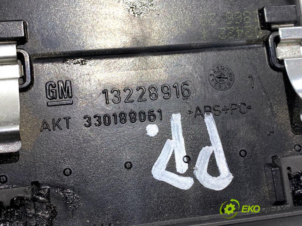 OPEL ASTRA H liftback 2007 66 kW 1.3 CDTI (L48) 1248 Mriežky kúrenia pravy predný 13228916