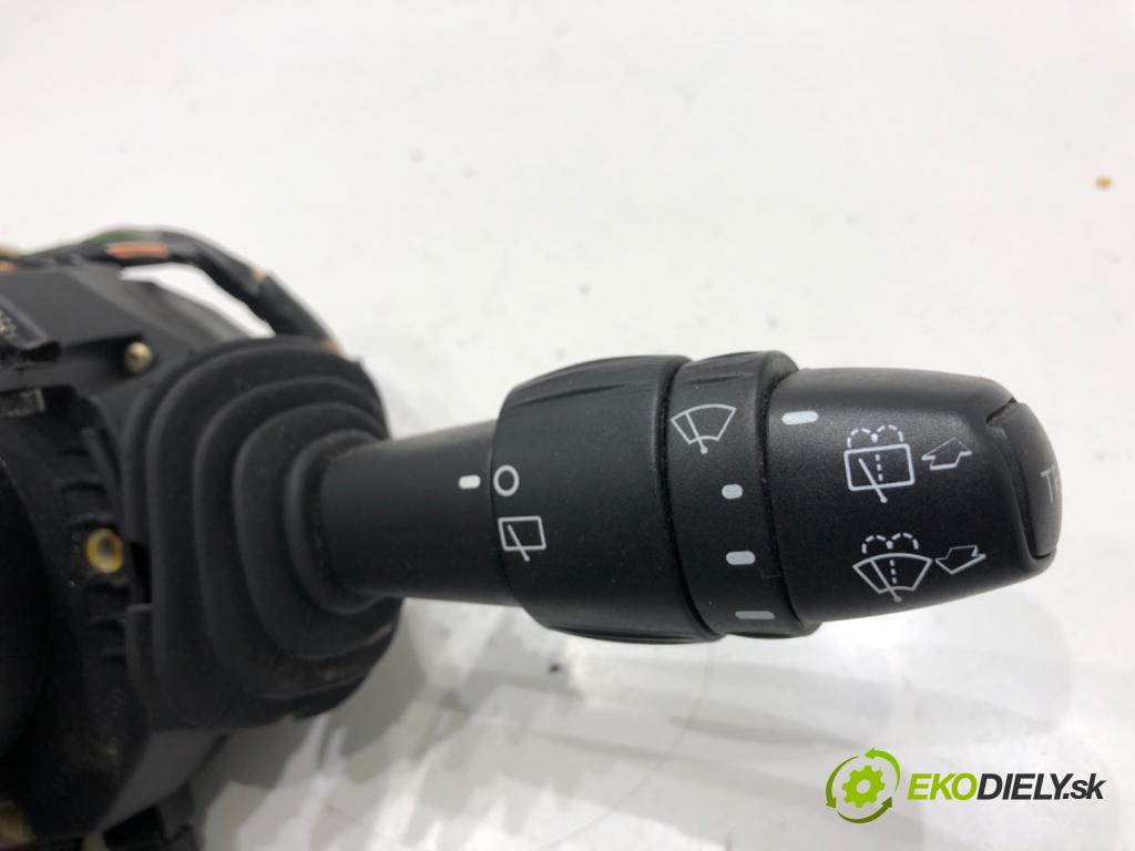 FIAT BRAVO II liftback 2007 88 kW 1.9 D Multijet (198AXB1A) 1910 Prepínač kombinovaný 07354410060 (Prepínacie páčky pod volantom)