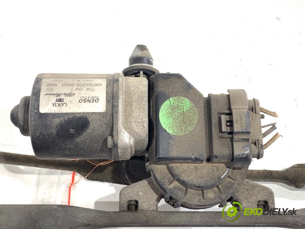 FIAT BRAVO II liftback 2007 88 kW 1.9 D Multijet (198AXB1A) 1910 Mechanizmus stieračov predný MS159200-8650 (Motorček stieračov predný)