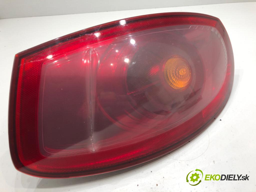 FIAT BRAVO II liftback 2007 88 kW 1.9 D Multijet (198AXB1A) 1910 Svetlo ľavy zad