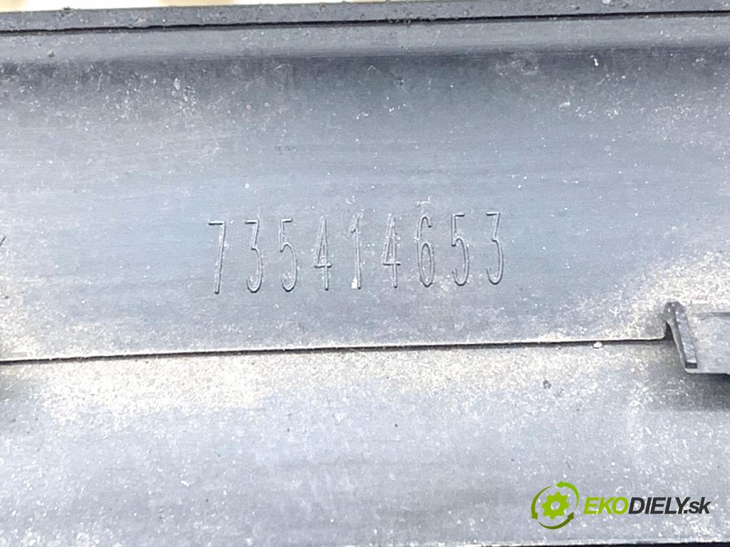 FIAT BRAVO II liftback 2007 88 kW 1.9 D Multijet (198AXB1A) 1910 mří nárazníka přední část 735414653 (Přední mřížka (maska chladiče))