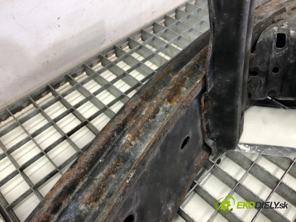 FIAT BRAVO II liftback 2007 88 kW 1.9 D Multijet (198AXB1A) 1910 výztuha nárazníka přední část  (Přední výztuha)