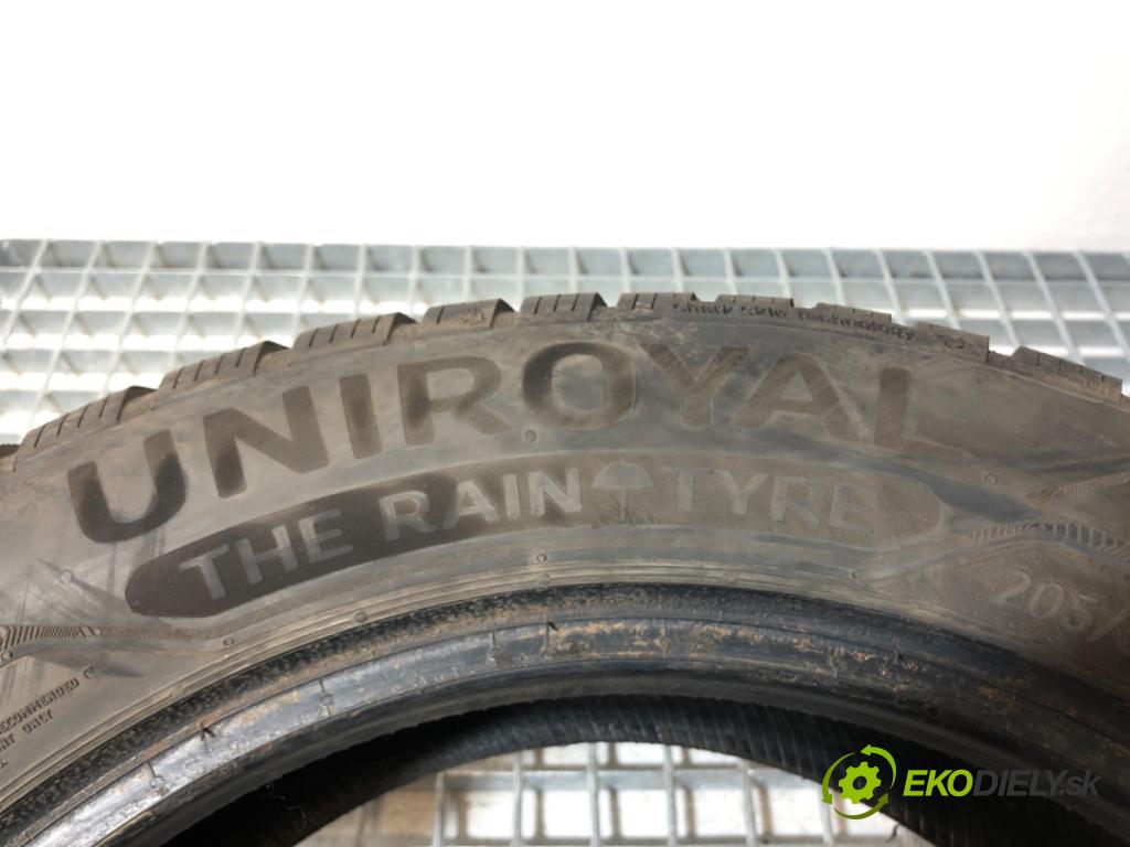 --- ---      PNEUMATIKA: zima 2X 205/55 16" UNIROYAL