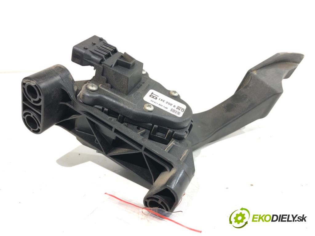 OPEL ZAFIRA B nadwozie wielkoprzestrzenne (MPV) 2006 103 kW 1.8 (M75) 1796 Potenciometer plynu 9202341 (Potenciometer plynového pedálu)