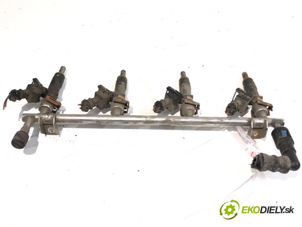 OPEL ZAFIRA B nadwozie wielkoprzestrzenne (MPV) 2006 103 kW 1.8 (M75) 1796 Lišta vstrekovacia 55353806 (Vstrekovacia lišta)