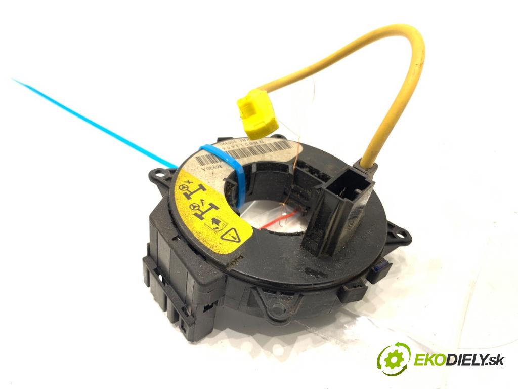 LAND ROVER FREELANDER I samochód terenowy zamknięty 2000 72 kW 2.0 DI 4x4 1994 kroužek slimák airbag  (Airbag)