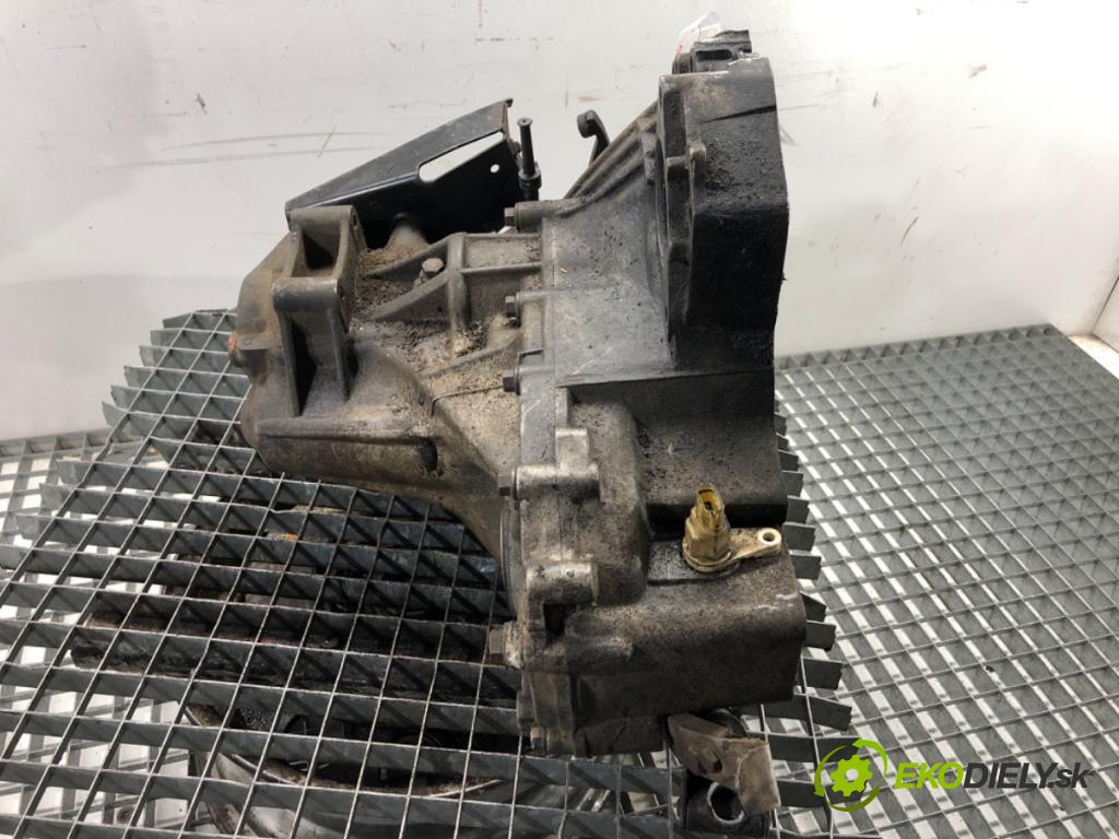 LAND ROVER FREELANDER I samochód terenowy zamknięty 2000 72 kW 2.0 DI 4x4 1994 Prevodovka  (Prevodovka)