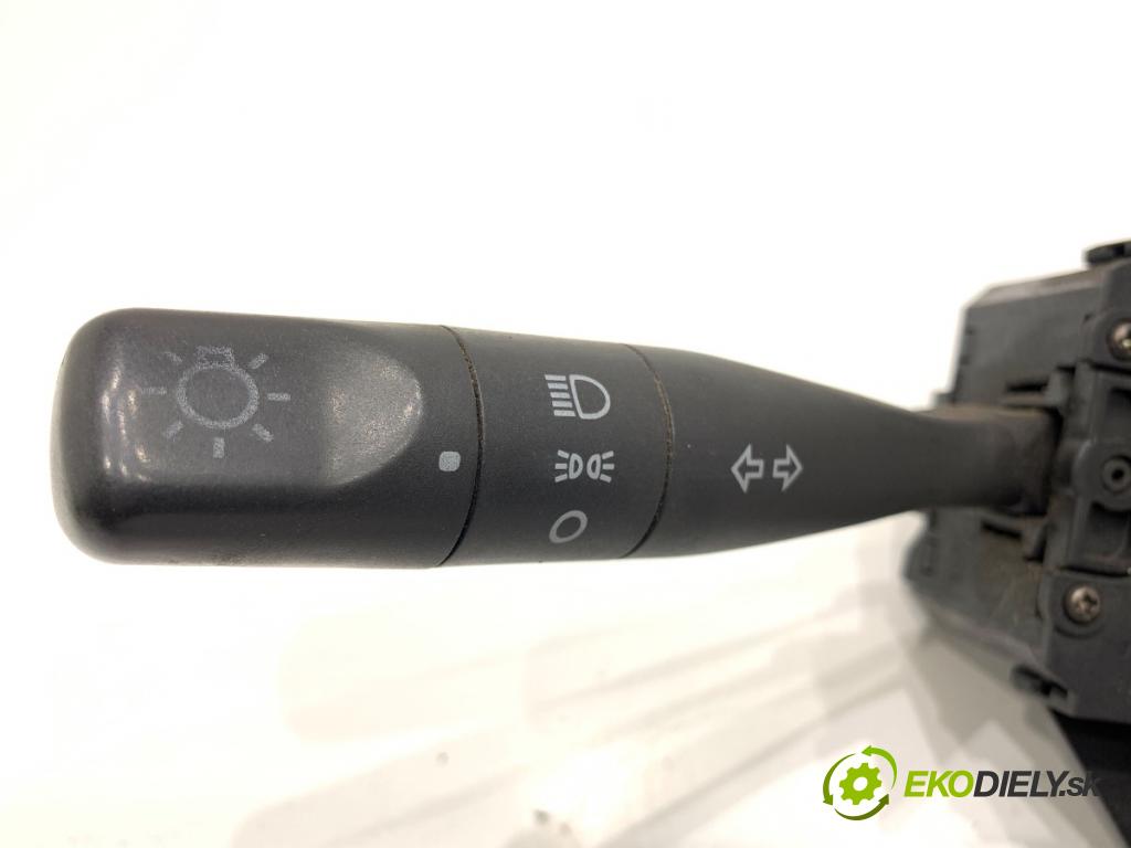 LAND ROVER FREELANDER I samochód terenowy zamknięty 2000 72 kW 2.0 DI 4x4 1994 Prepínač kombinovaný 54034911 (Prepínacie páčky pod volantom)