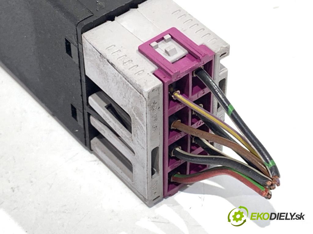 SEAT LEON I liftback 2002 66 kW 1.9 TDI 1896 Spínač svetiel výstražných (núdzových) 1M0941509B (Prepínacie páčky pod volantom)