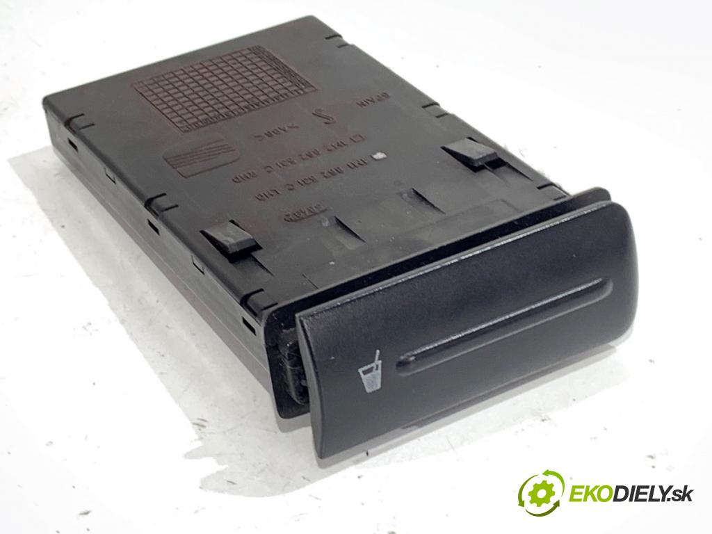 SEAT LEON I liftback 2002 66 kW 1.9 TDI 1896 Držiak na nápoje 1M1862531C (Držiak (úchyt) na nápoje)