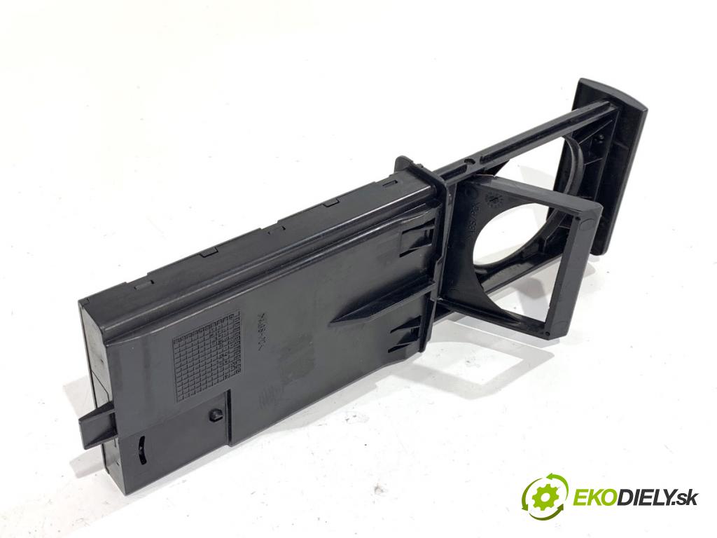 SEAT LEON I liftback 2002 66 kW 1.9 TDI 1896 Držiak na nápoje 1M1862531C (Držiak (úchyt) na nápoje)