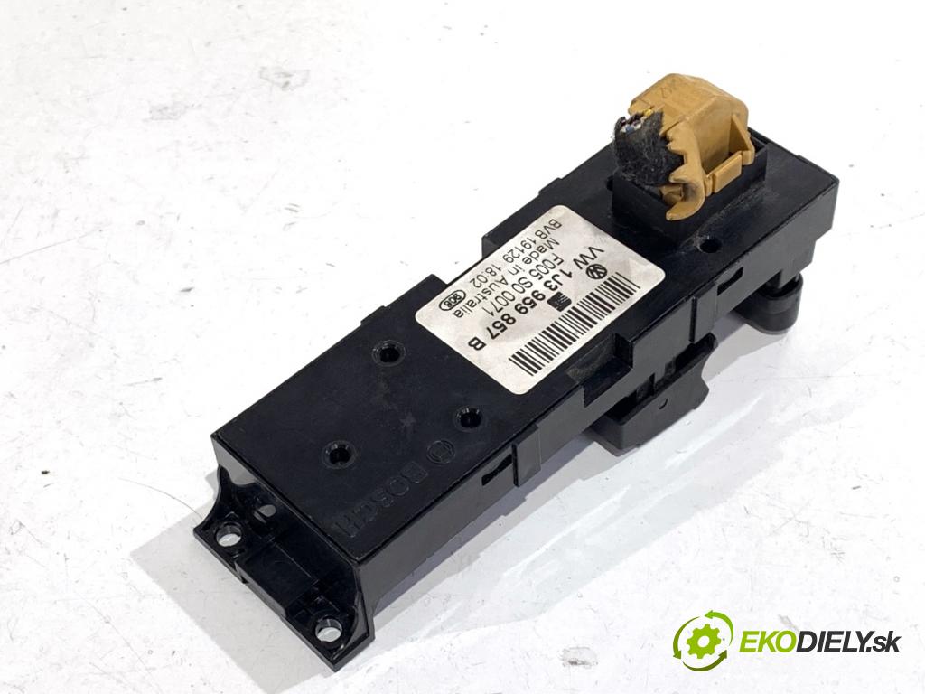 SEAT LEON I liftback 2002 66 kW 1.9 TDI 1896 Prepínač okien 1J3959857B (Prepínacie páčky pod volantom)