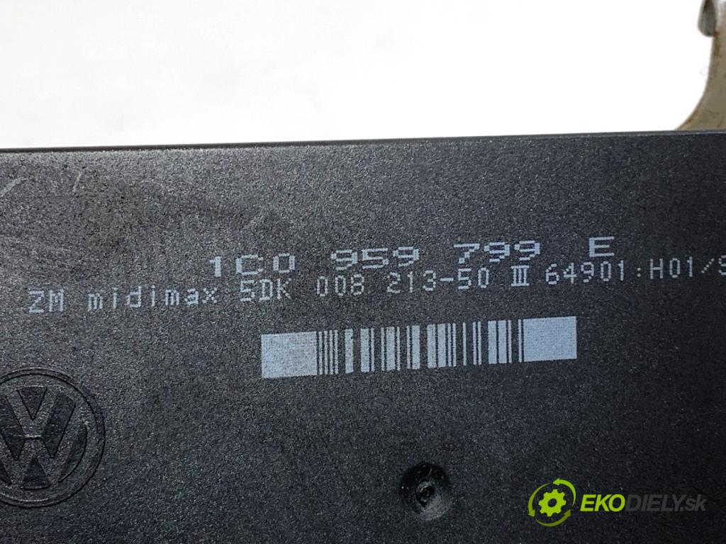 SEAT LEON I liftback 2002 66 kW 1.9 TDI 1896 Modul komfortu 1C0959799E (Modul komfortu)