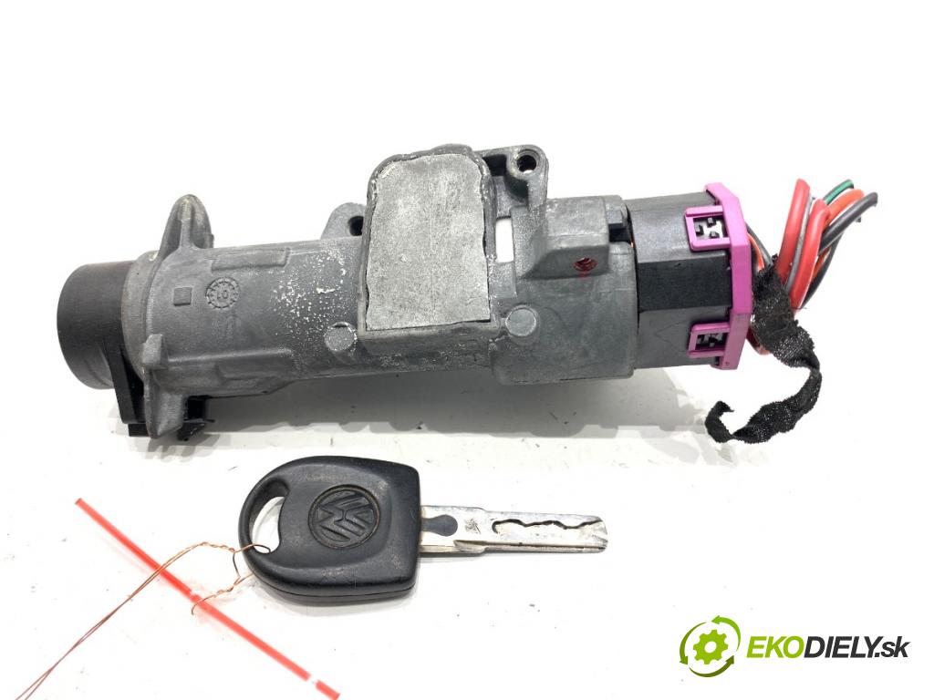 VW POLO IV 9N liftback 2002 55 kW 1.4 TDI 1422 spinačka 4B0905851C (Spínacia skrinka)