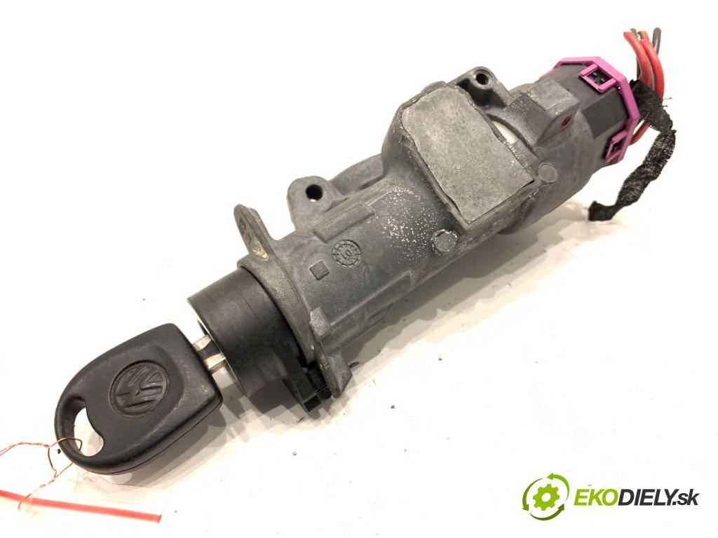 VW POLO IV 9N liftback 2002 55 kW 1.4 TDI 1422 spinačka 4B0905851C (Spínacia skrinka)