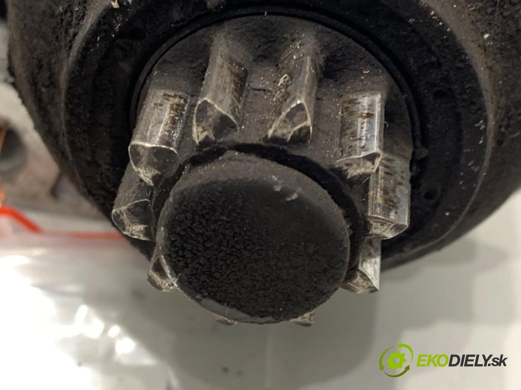 VW POLO IV 9N liftback 2002 55 kW 1.4 TDI 1422 startér 02A911024D (Startér)