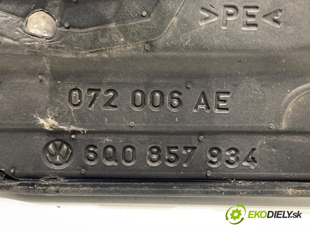 VW POLO IV 9N liftback 2002 55 kW 1.4 TDI 1422 Spätné zrkadlo pravy