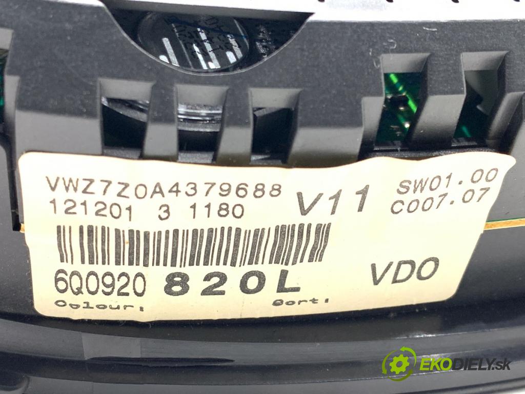 VW POLO IV 9N liftback 2002 55 kW 1.4 TDI 1422 Prístrojovka 6Q0920820L (Prístrojová doska)
