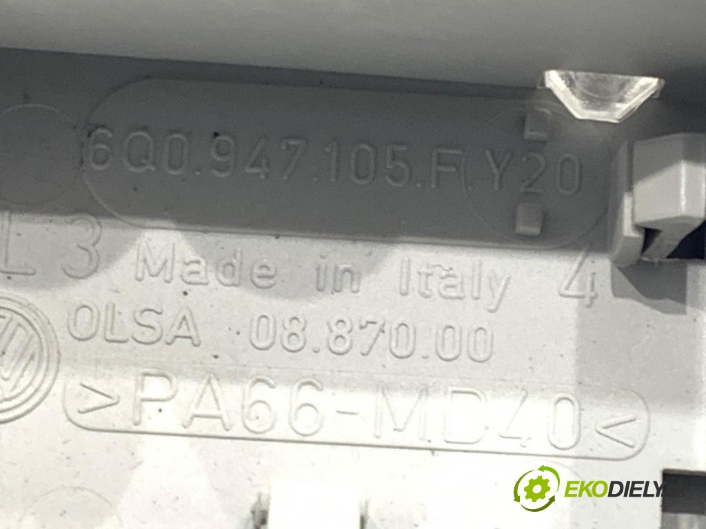 VW POLO IV 9N liftback 2002 55 kW 1.4 TDI 1422 Svetlo stropné 6Q0947105F