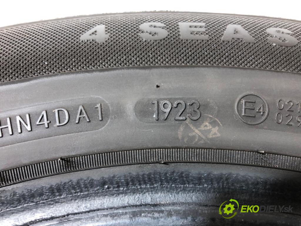 --- ---      PNEUMATIKY: PARA: VÍCENÁ SEZÓNA: 195/65 15" ZEETEX