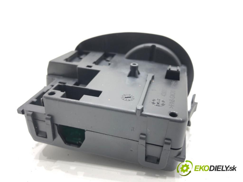 RENAULT KANGOO II nadwozie wielkoprzestrzenne (MPV) 2009 63 kW 1.5 dCi 85 (KW0K, KW0L, KW0B) 1461 Prepínač stieračov 88103005 (Prepínacie páčky pod volantom)