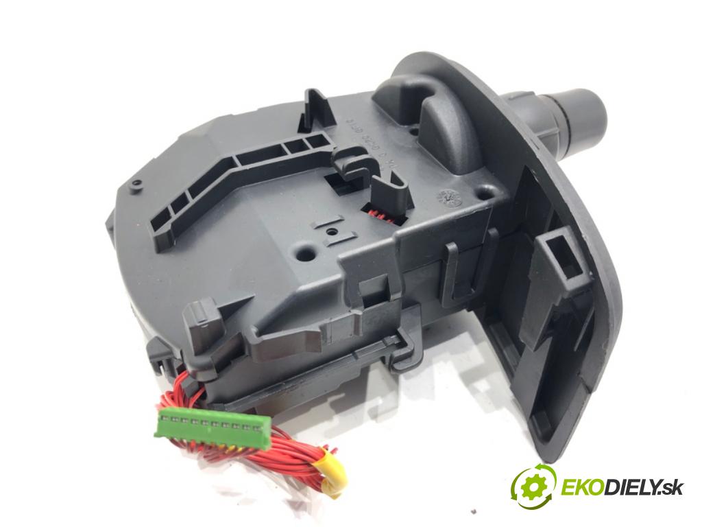 RENAULT KANGOO II nadwozie wielkoprzestrzenne (MPV) 2009 63 kW 1.5 dCi 85 (KW0K, KW0L, KW0B) 1461 Prepínač smeroviek 88102001 (Prepínacie páčky pod volantom)