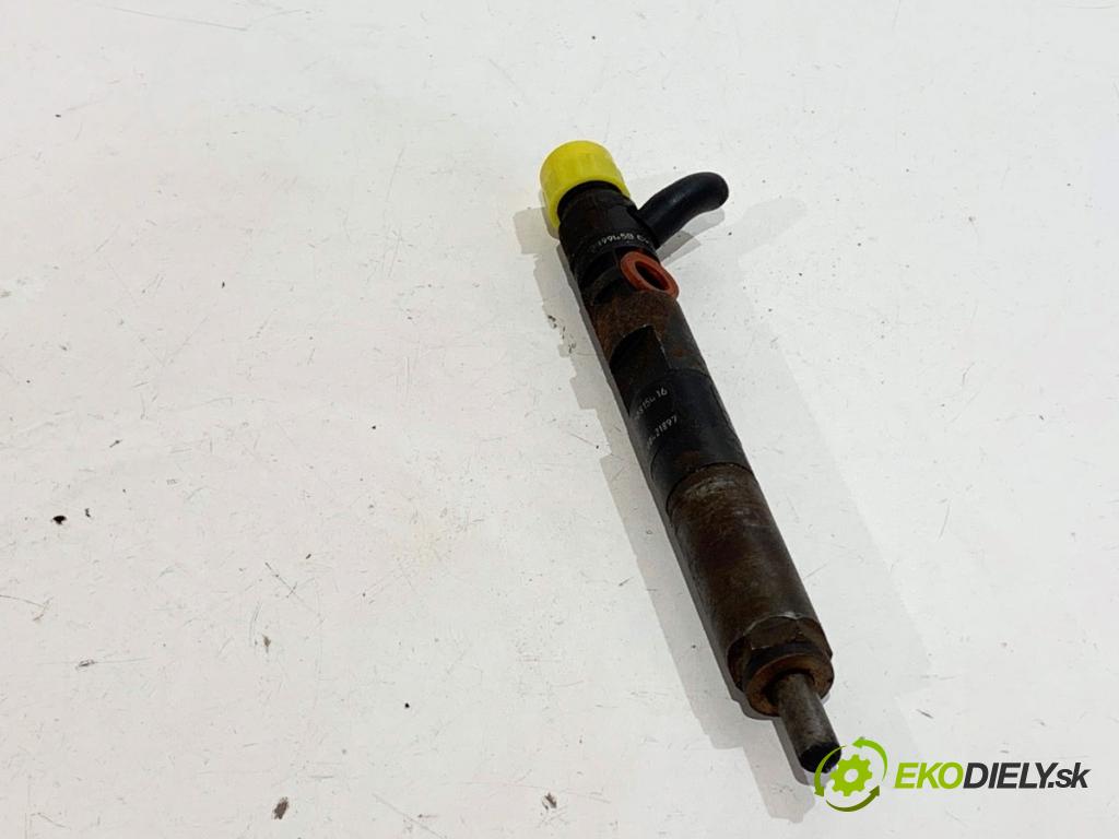 RENAULT KANGOO II nadwozie wielkoprzestrzenne (MPV) 2009 63 kW 1.5 dCi 85 (KW0K, KW0L, KW0B) 1461 vstrekovač 8200815416 (Vstrekovač paliva)