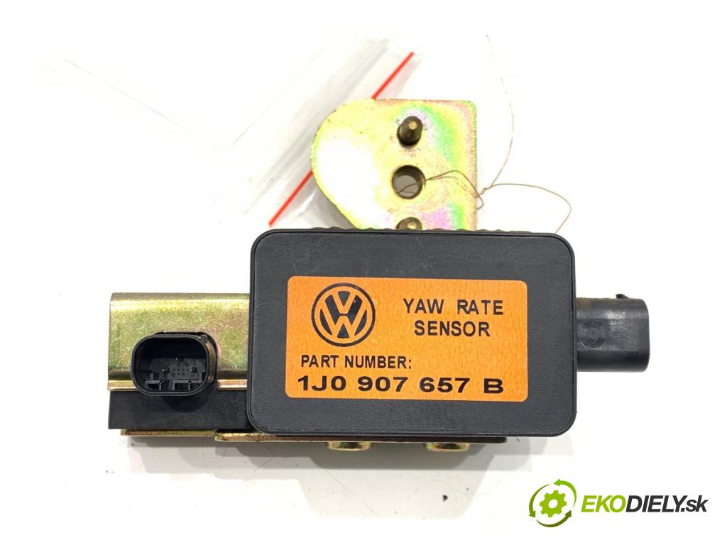 VW GOLF IV liftback 2000 66 kW 1.9 TDI 1896 Snímač ESP 1J1907637B
