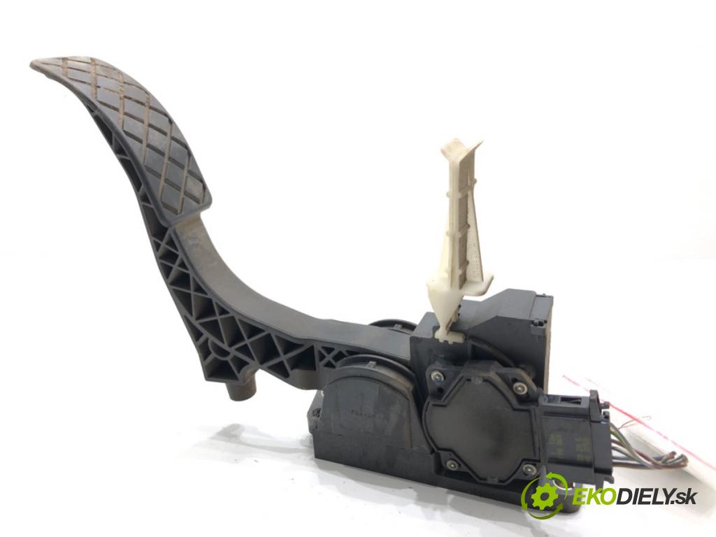 VW GOLF IV liftback 2000 66 kW 1.9 TDI 1896 Potenciometer plynu 1J1721503K (Potenciometer plynového pedálu)