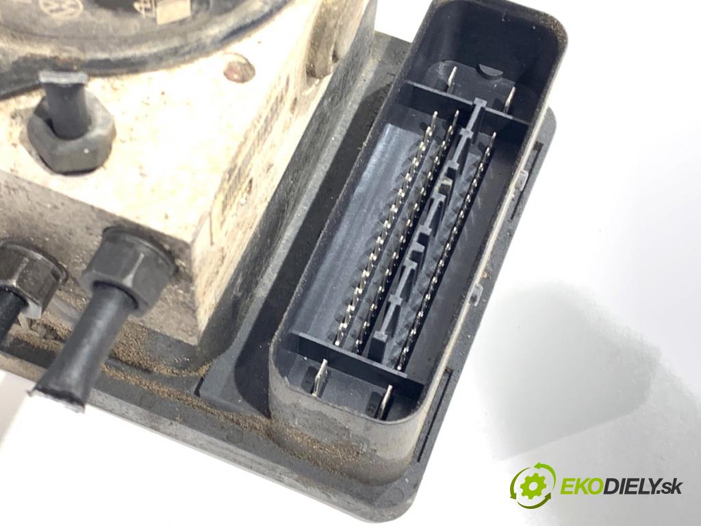 VW GOLF IV liftback 2000 66 kW 1.9 TDI 1896 Pumpa ABS 1J0614517E (Pumpa ABS)