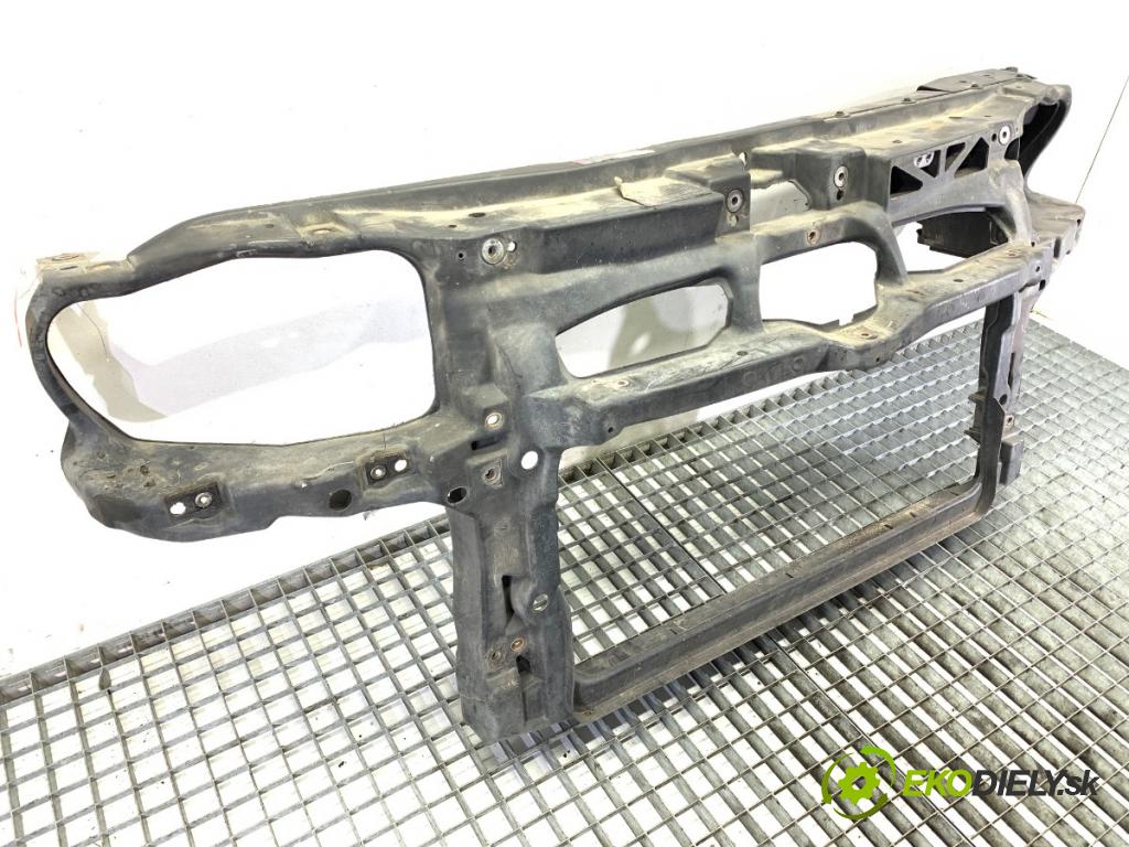 VW GOLF IV liftback 2000 66 kW 1.9 TDI 1896 držák přední část  (Přední výztuha)