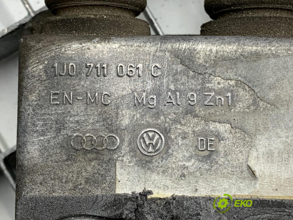 VW GOLF IV liftback 2000 66 kW 1.9 TDI 1896 Kulisa  (Rýchlostná páka (kulisa))
