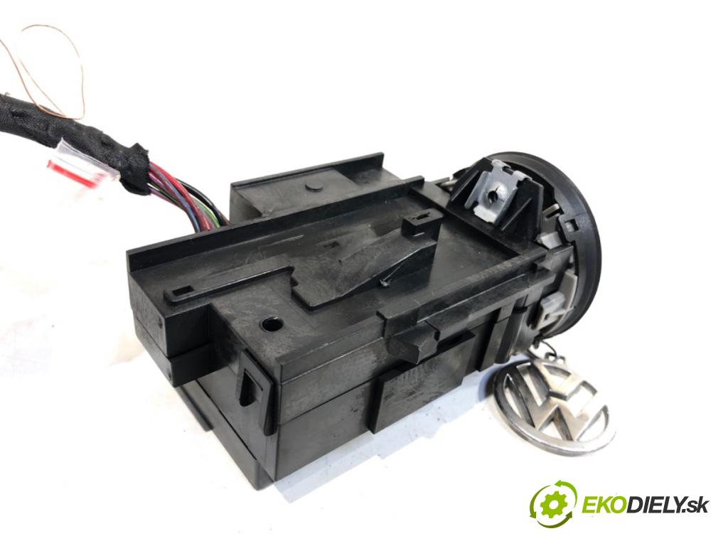 VW PASSAT B6 sedan 2007 125 kW 2.0 TDI 1968 spinačka 3C0905843Q (Spínacia skrinka)