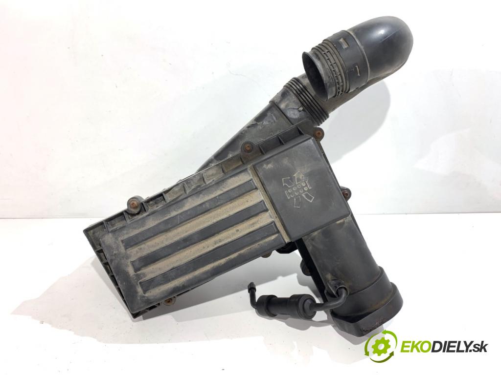 VW PASSAT B6 sedan 2007 125 kW 2.0 TDI 1968 Obal filtra vzduchu 3C0129607AS (Obal vzduchového filtra)